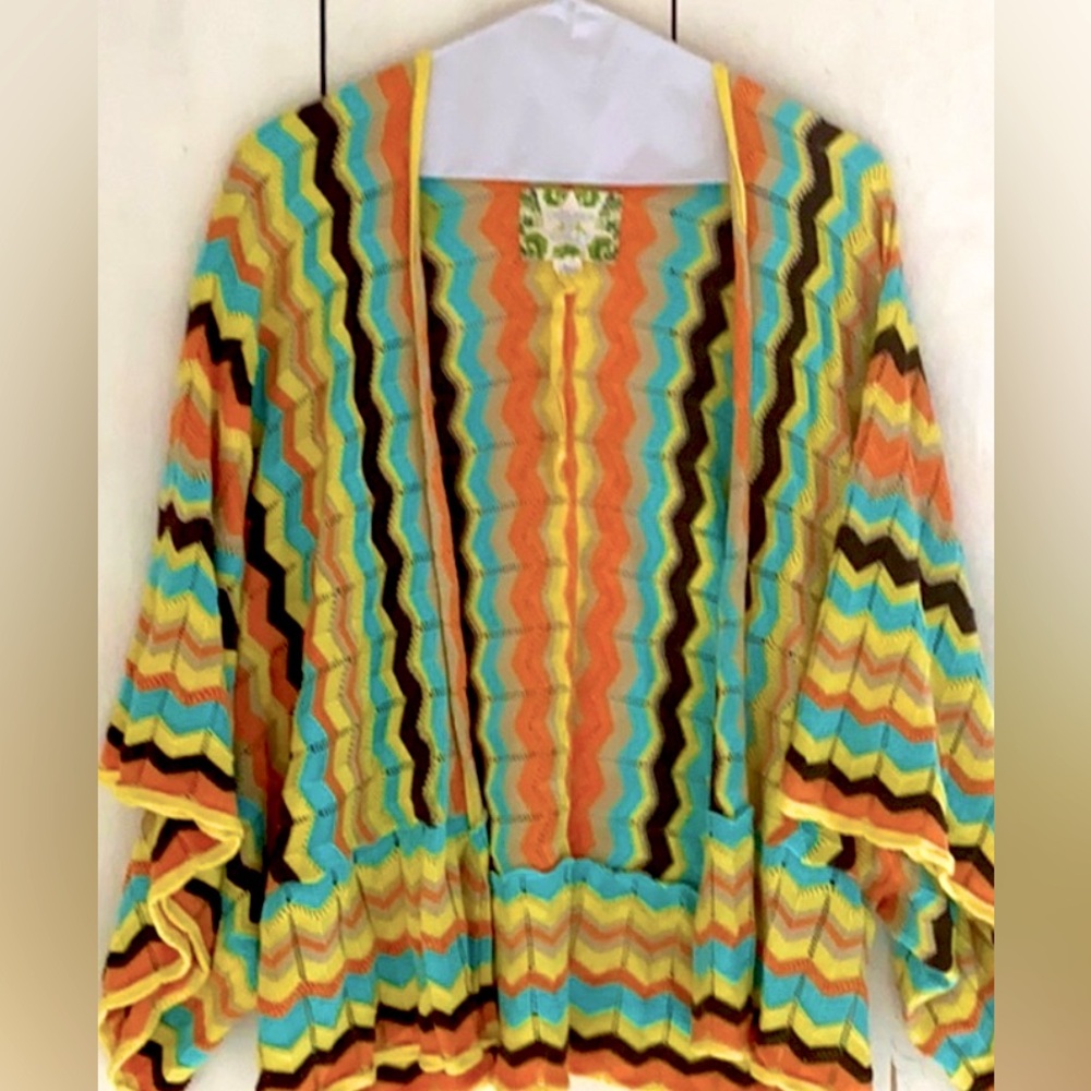 Chelsea VioletGorgeous multicolored sweater.
